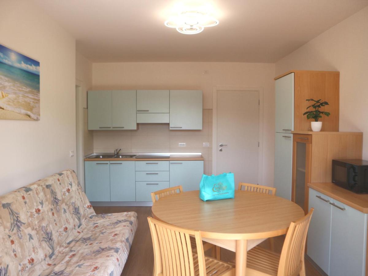 Burello Apartment Lignano Sabbiadoro Bagian luar foto